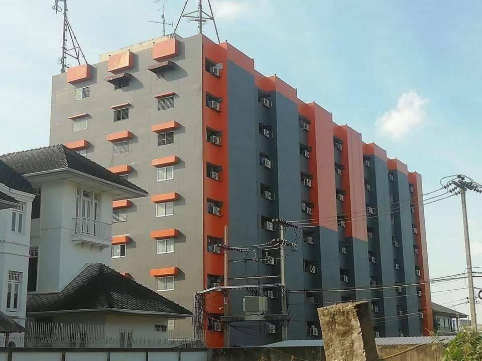 Prl Place Bangkok Bagian luar foto