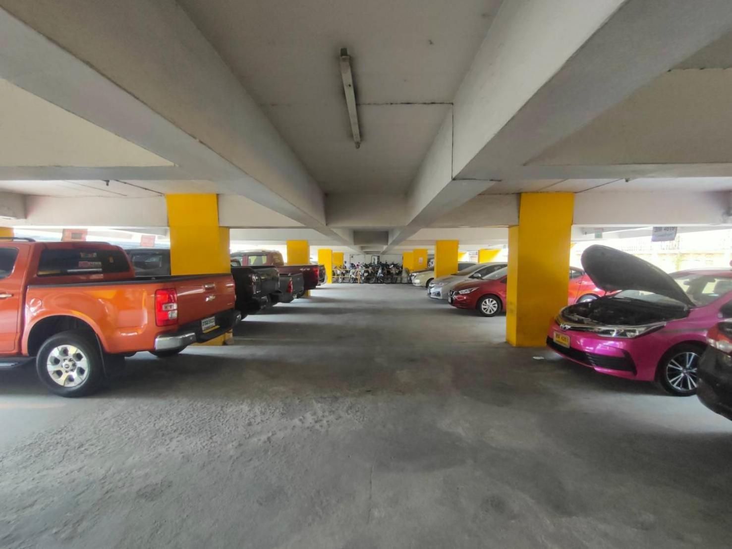 Prl Place Bangkok Bagian luar foto